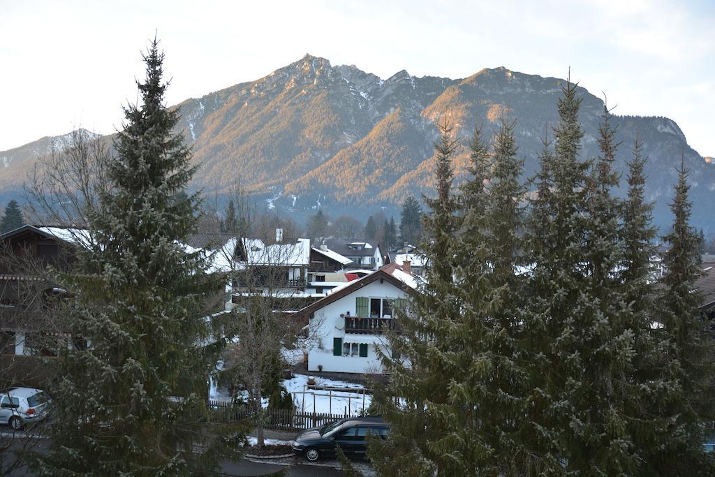 Exklusive Ferienwohnung Alpen Deluxe Garmisch-Partenkirchen Habitación foto